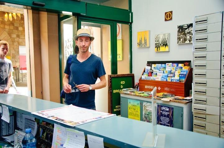 Center-Ramblas Konuk evi Barselona Dış mekan fotoğraf
