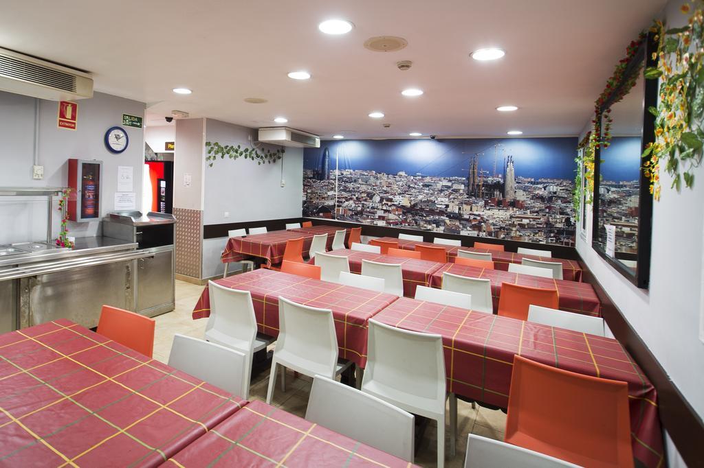 Center-Ramblas Konuk evi Barselona Dış mekan fotoğraf